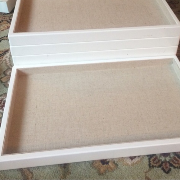 Stackable display frame for selling accessories - Picture 3 of 5